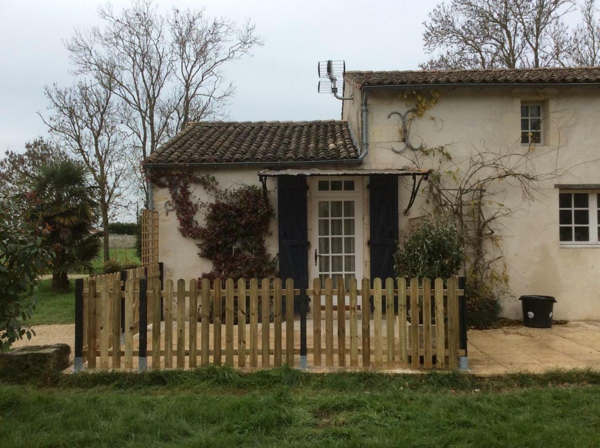 La Ferme De Fossillon Villa Marans  Exterior photo